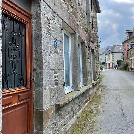 Gite - Val Couesnon Saint-Ouen-de-la-Rouerie Eksteriør bilde